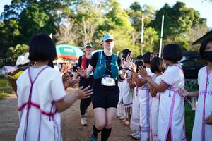 BIB: 3334
                            <button type="button" onclick="openModal(18978854)" class="btn btn-primary btn-sm float-right btn-popup" data-toggle="modal" data-target=".modal-high-quality">
                        <i class="fas fa-shopping-cart"></i> Add to Cart
                    </button>
                                            <button type="button" onclick="isThisMe(18978854, true)" class="btn btn-success btn-sm float-right btn-popup btn-isme hidden" data-toggle="tooltip" data-placement="bottom" title="นี่คือรูปของคุณใช่ไหม คลิกที่นี่เพื่อเอาเข้าอัลบั้ม">
                        <i class="fas fa-plus"></i> Add to album
                    </button>
                    <button type="button" onclick="isThisMe(18978854, false)" class="btn btn-warning btn-sm float-right btn-popup btn-isnotme hidden">
                        <i class="fas fa-ban"></i> Remove from album
                    </button>